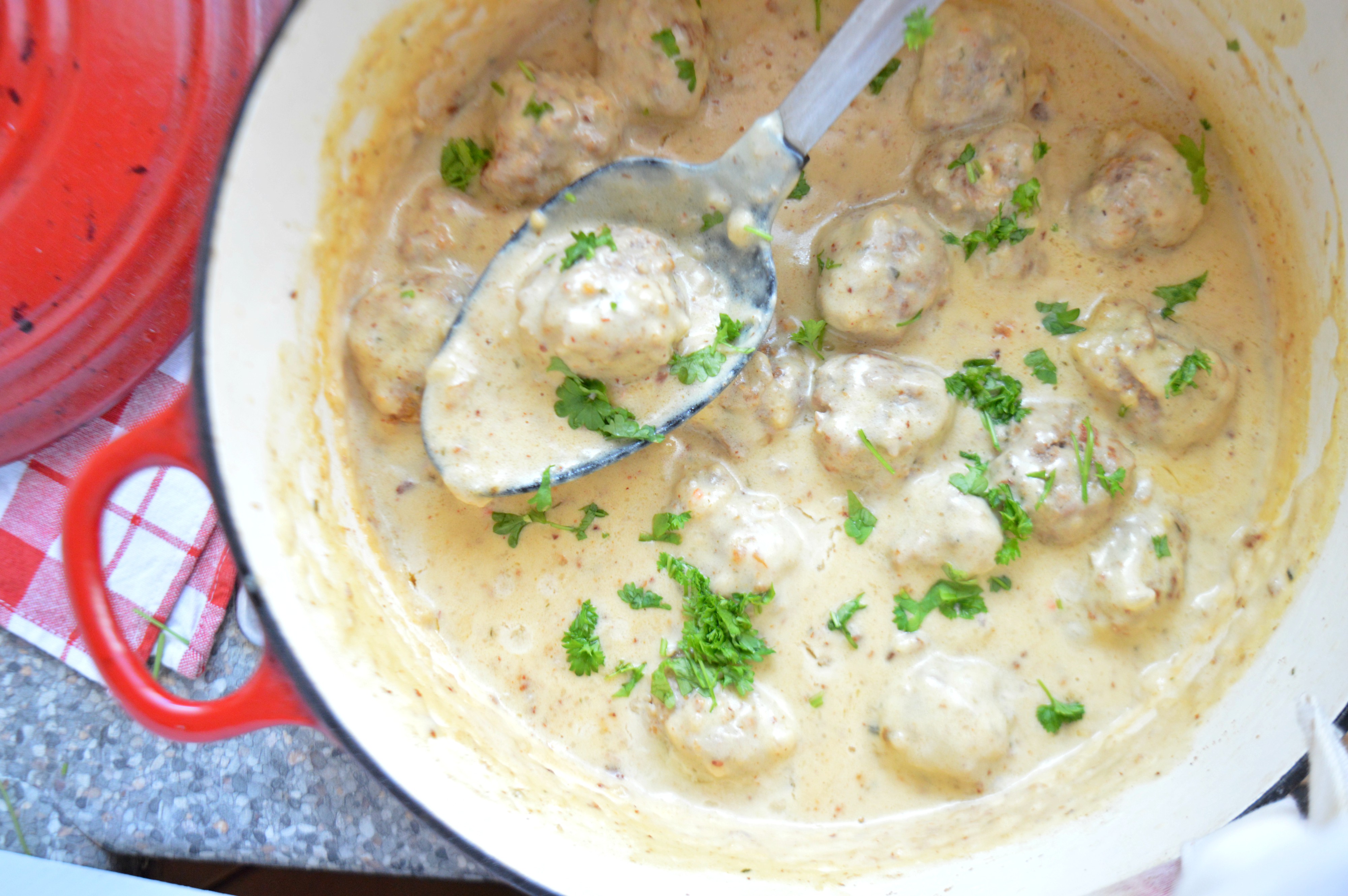 Easy Swedish Meatballs
