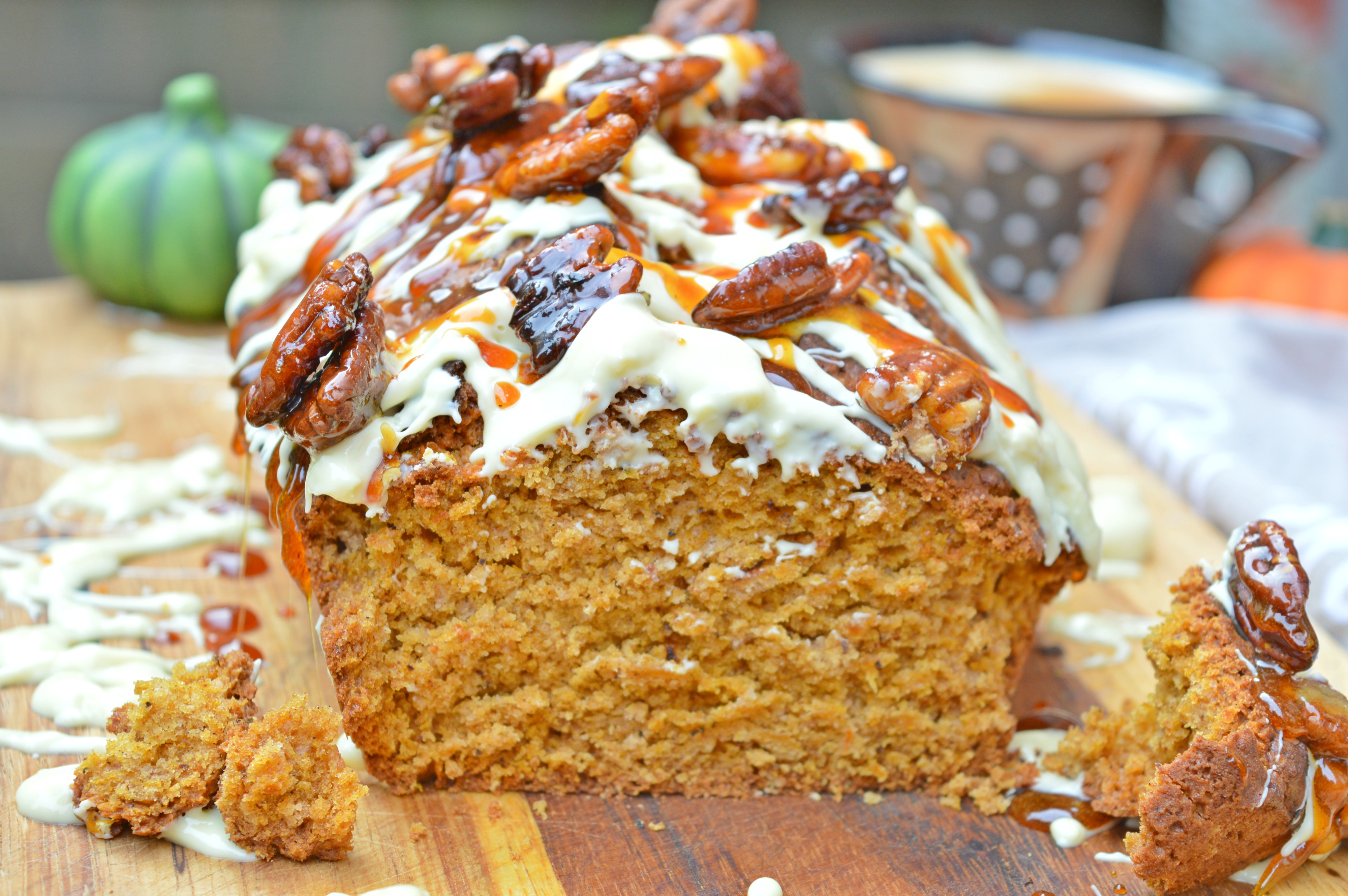 White Chocolate & Caramelized Pecans Pumpkin Bread