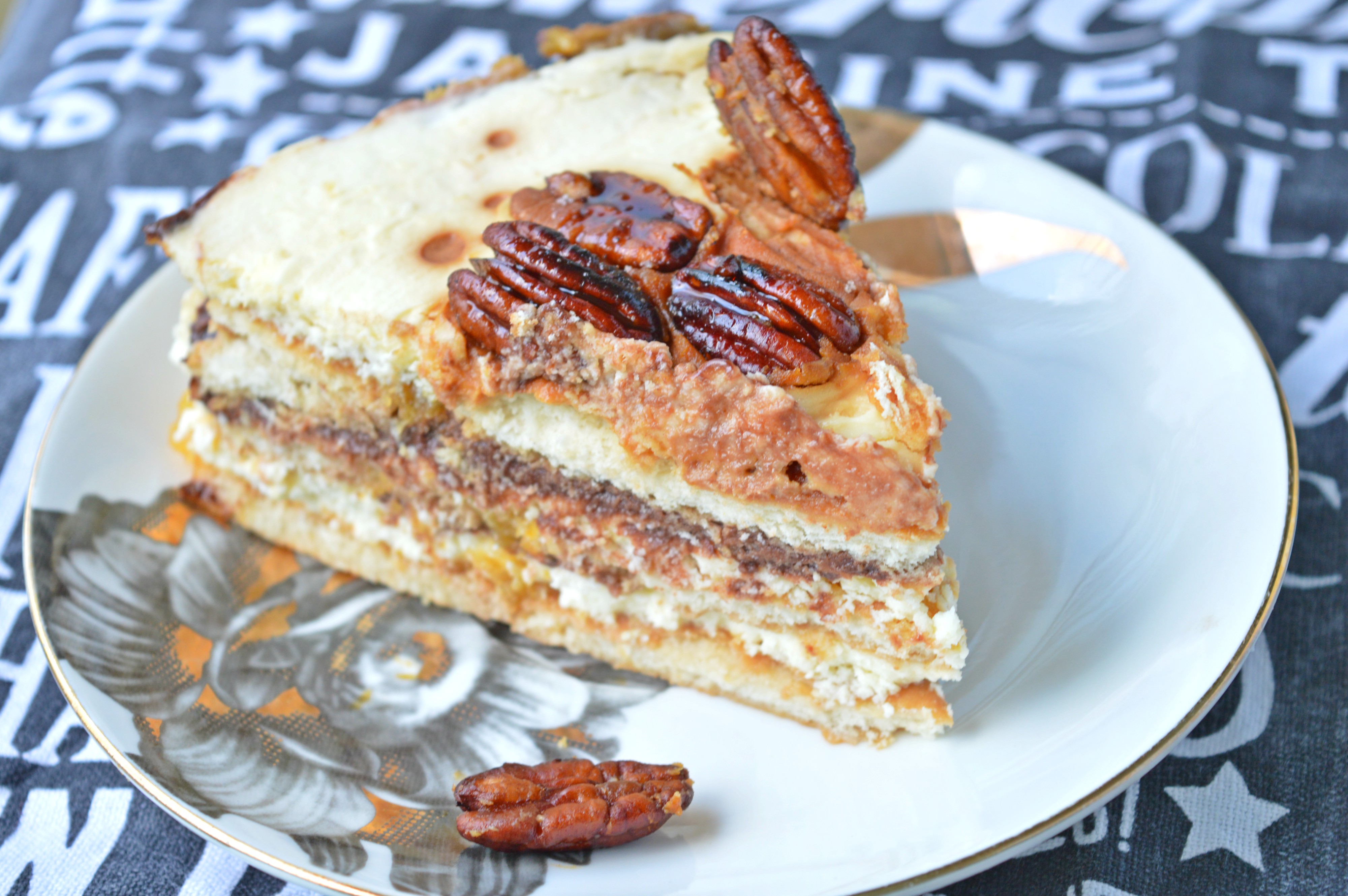 Pumpkin & Chocolate Biscuit Cake