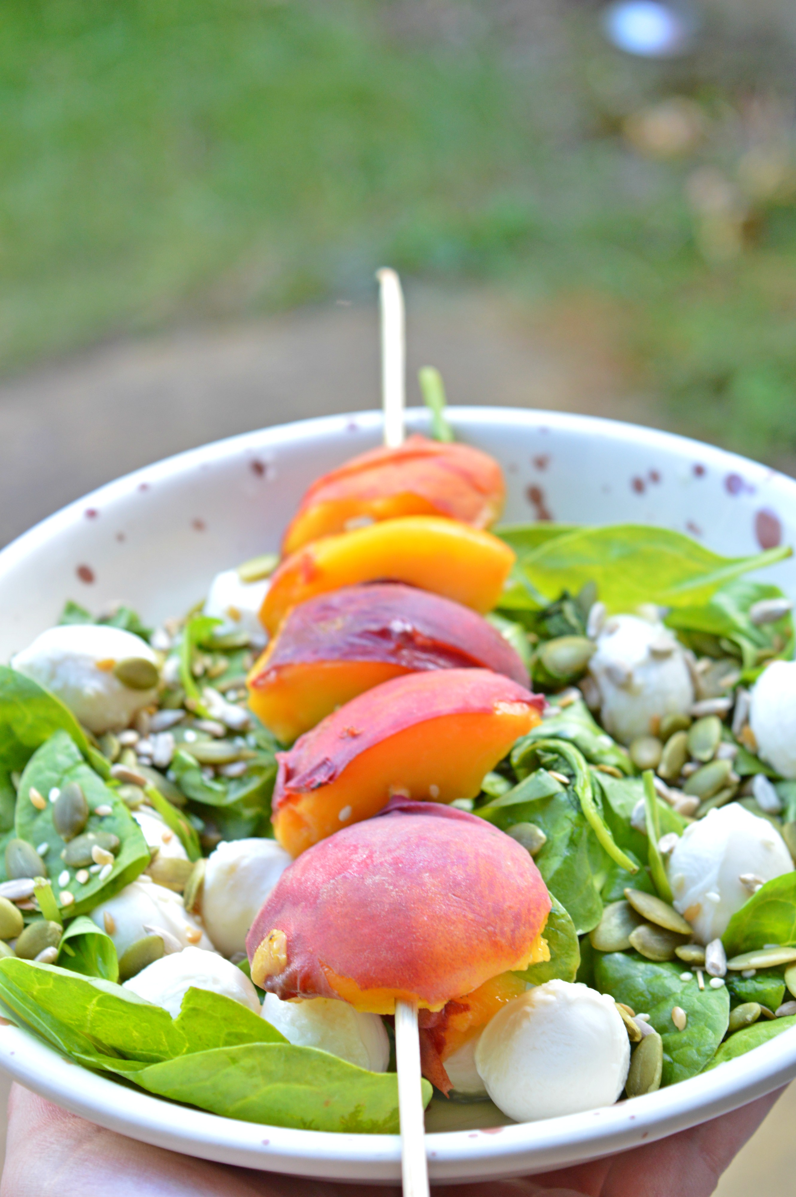 Peach, Mozzarella & Spinach Salad