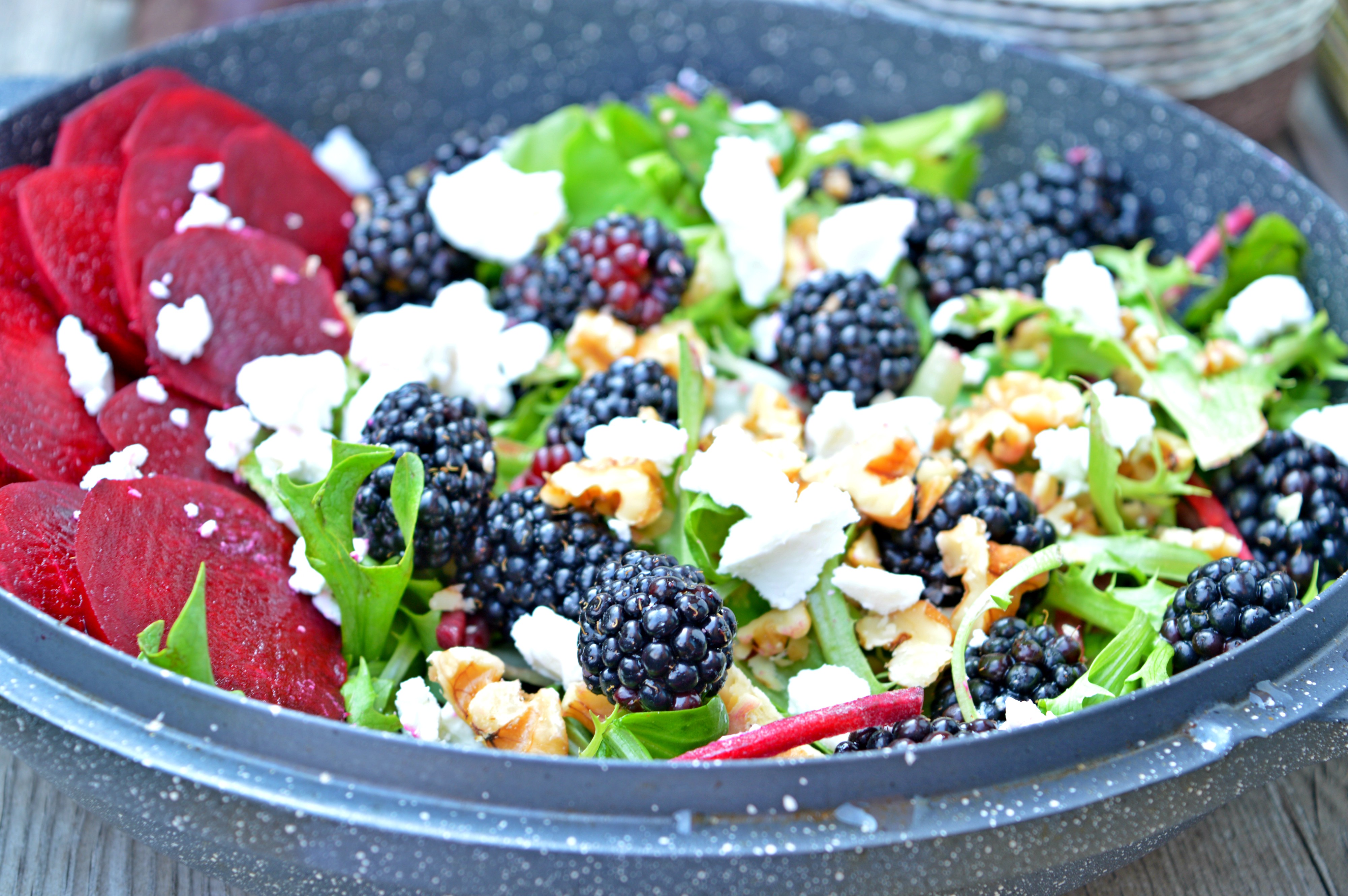 Blackberry & Goat's Cheese Salad