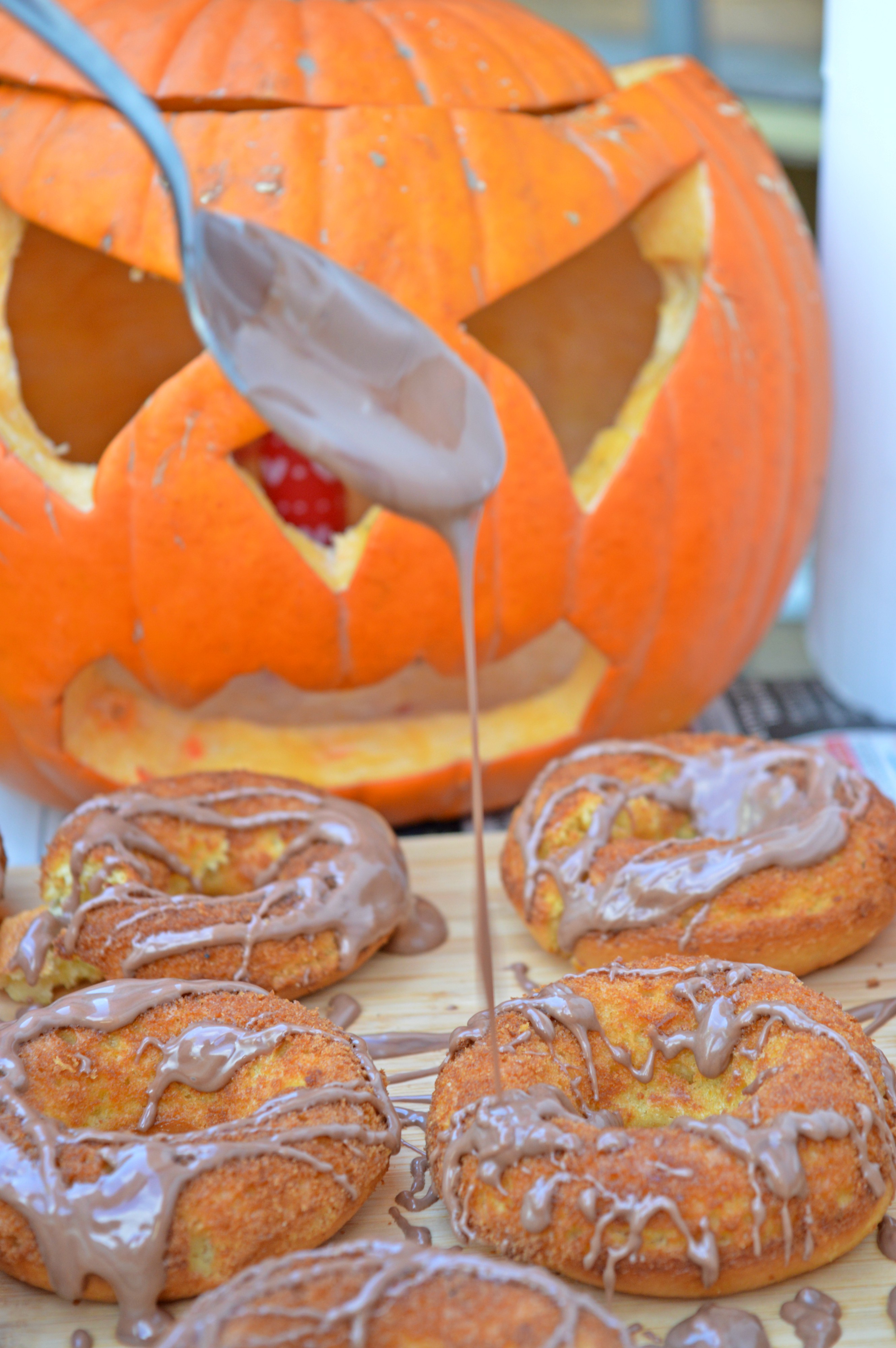 Baked Pumpkin Doughnuts with Chocolate Drizzle