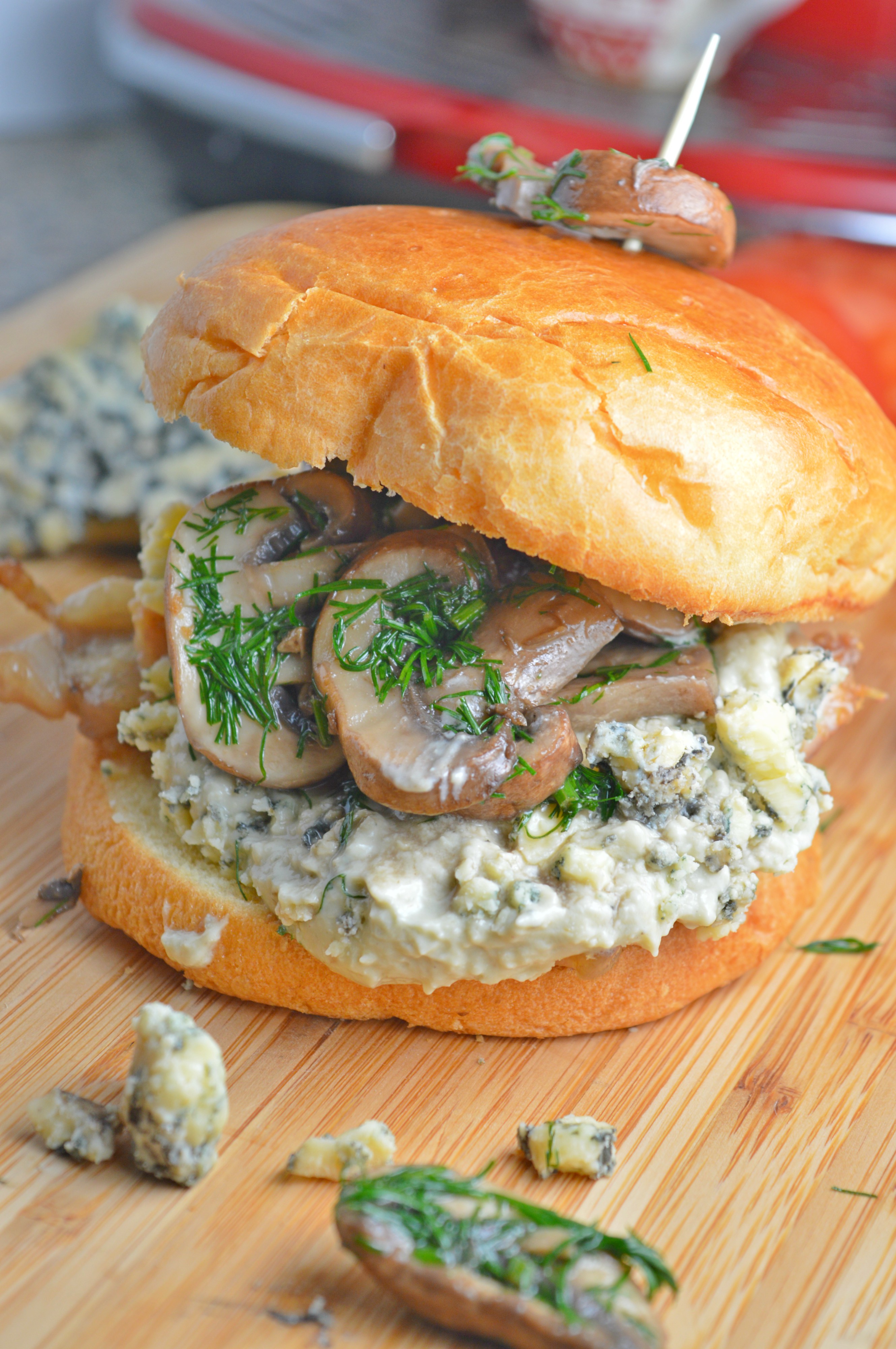Blue Cheese & Mushrooms Chicken Burger