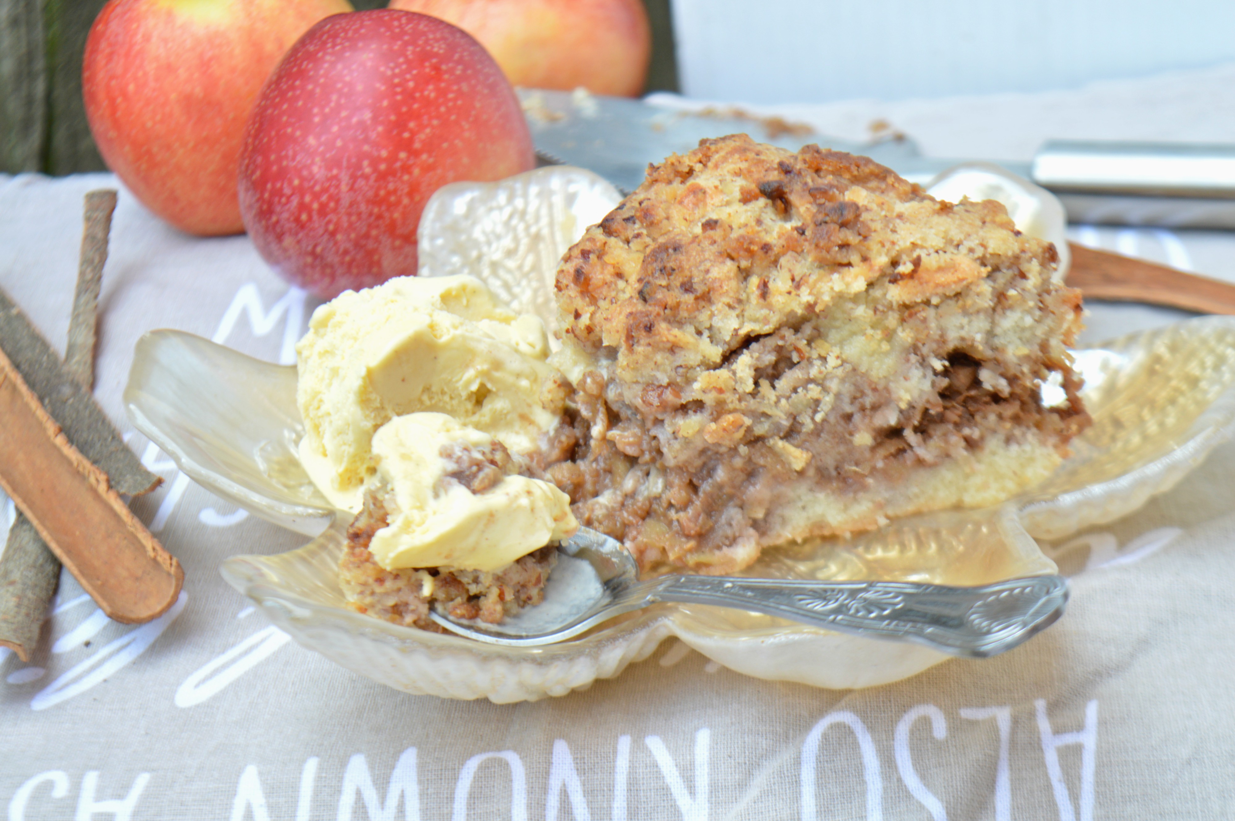 Easy Apple Crumble