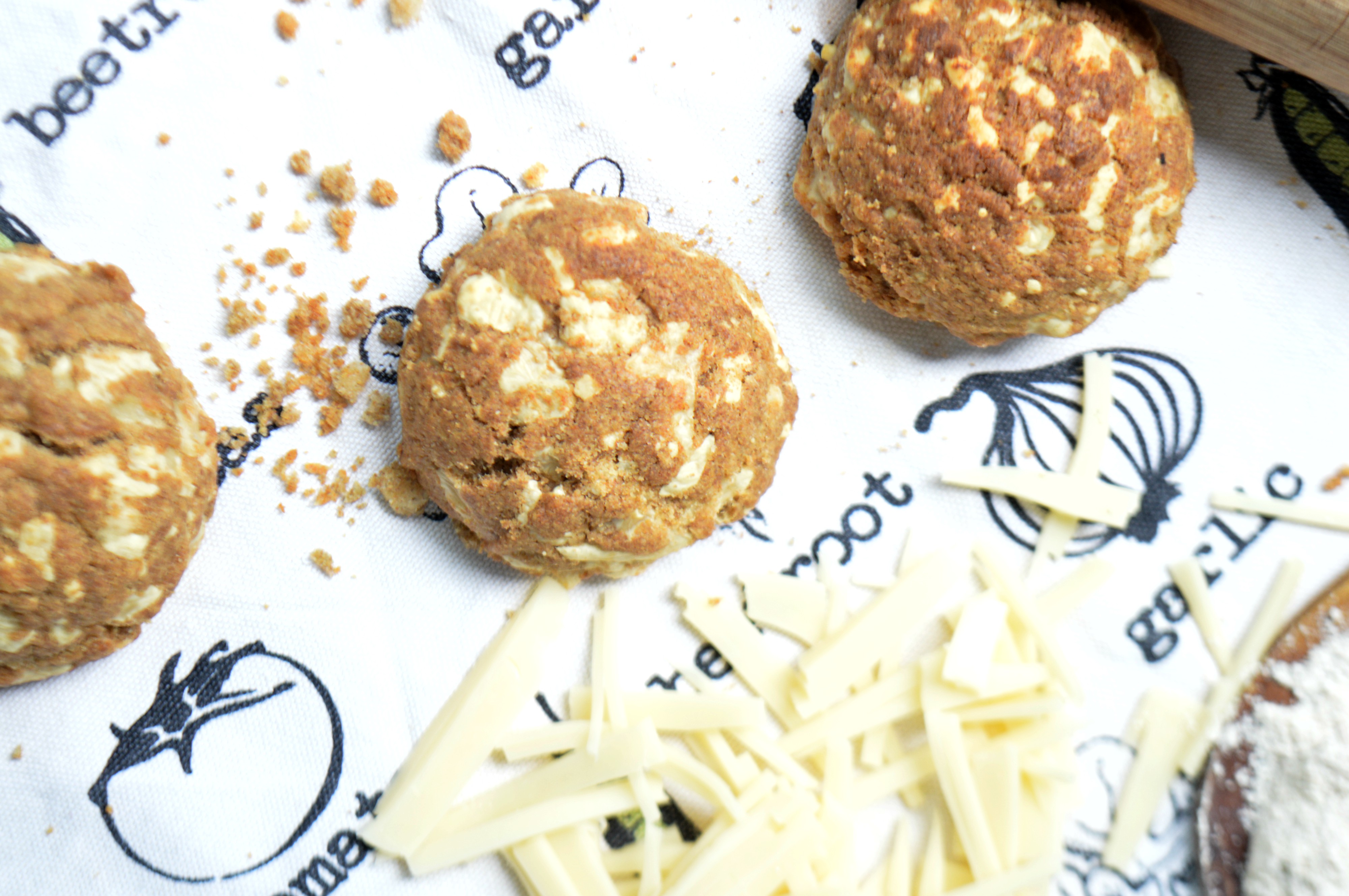 Emmental Spelt Cookies