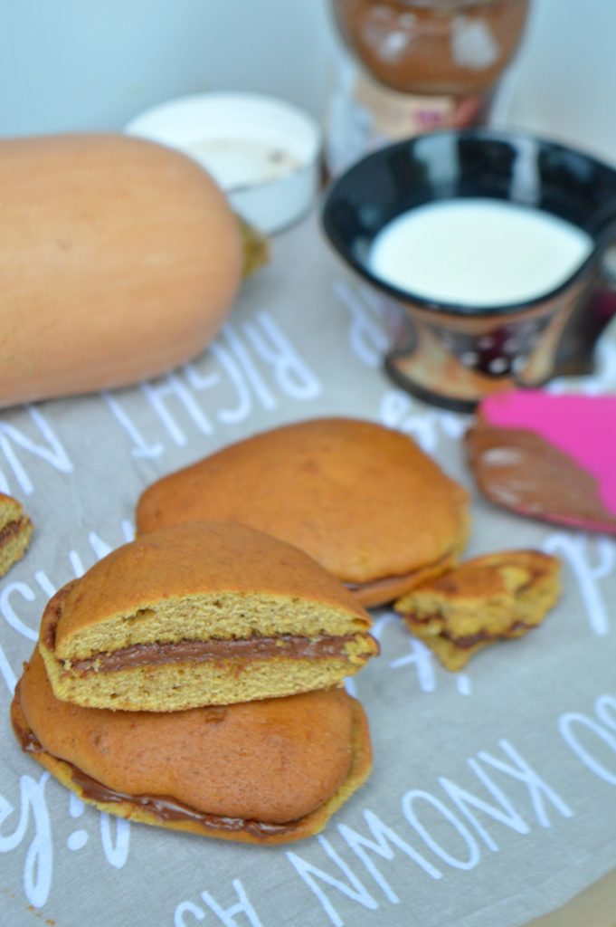 Nutella Pumpkin Whoopie Pies