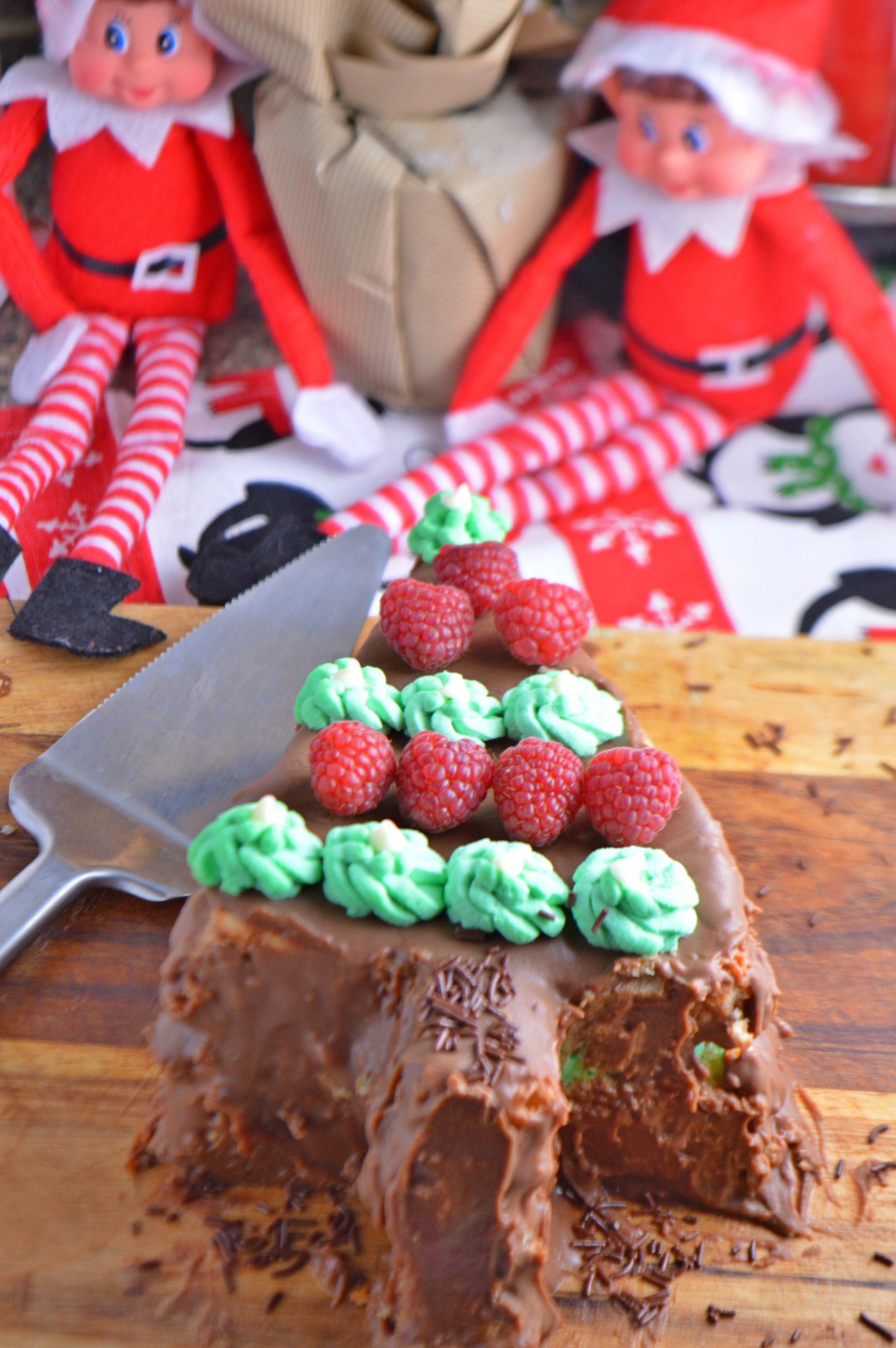Christmas Tree Cake