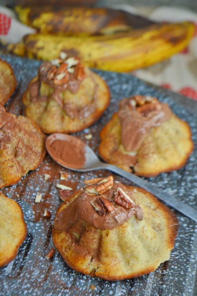 Banana Chocolate Mini Cakes