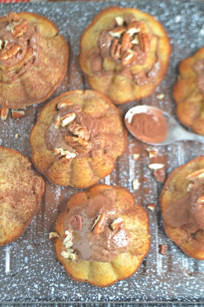 Banana Chocolate Mini Cakes