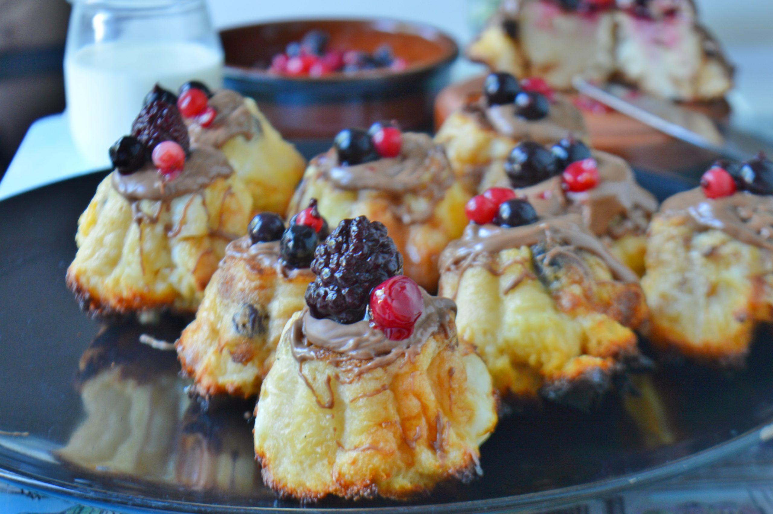 Leftover Easter Bread Cakes with Berris