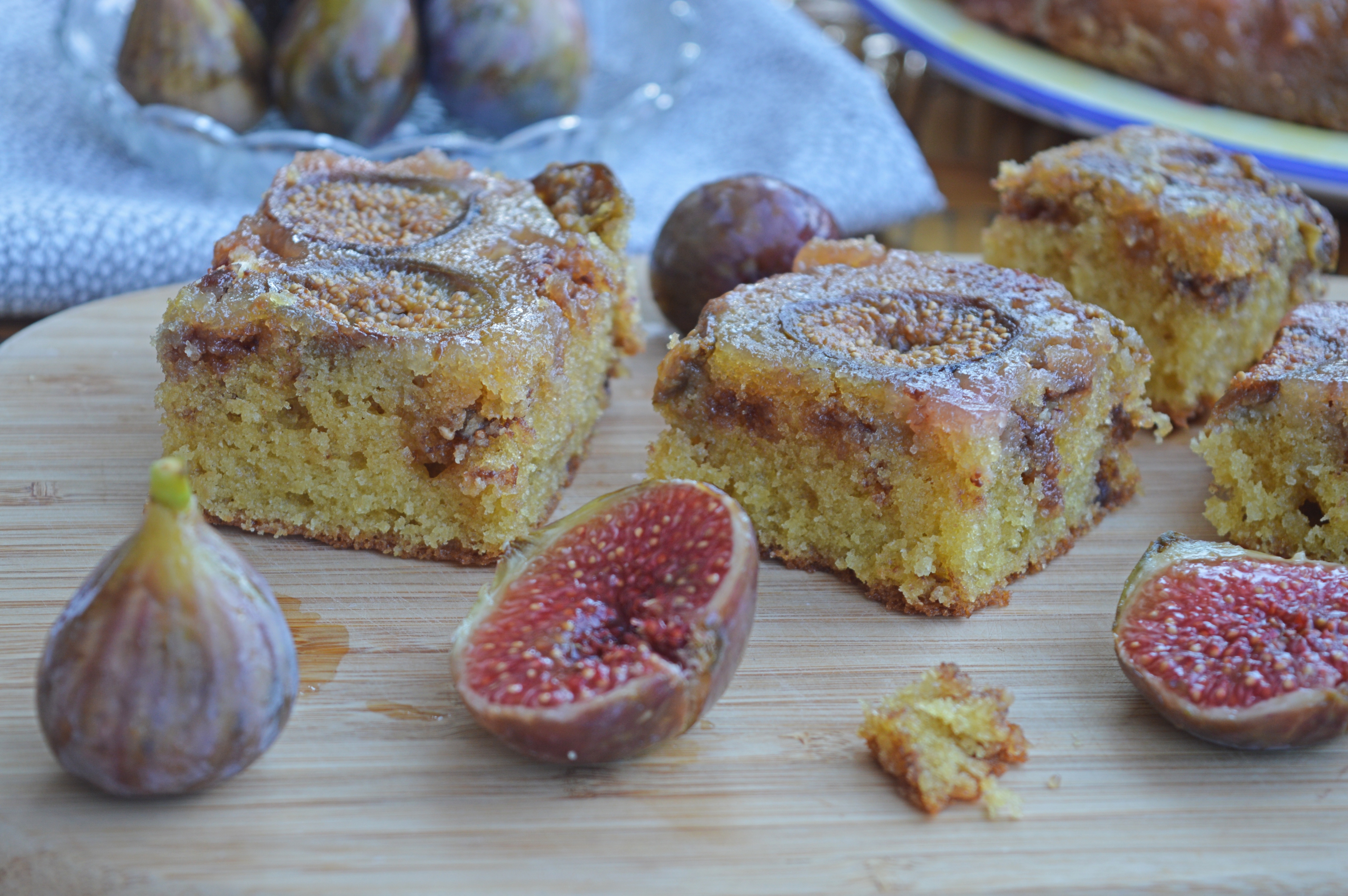 Fig & Chocolate Chip Traybake