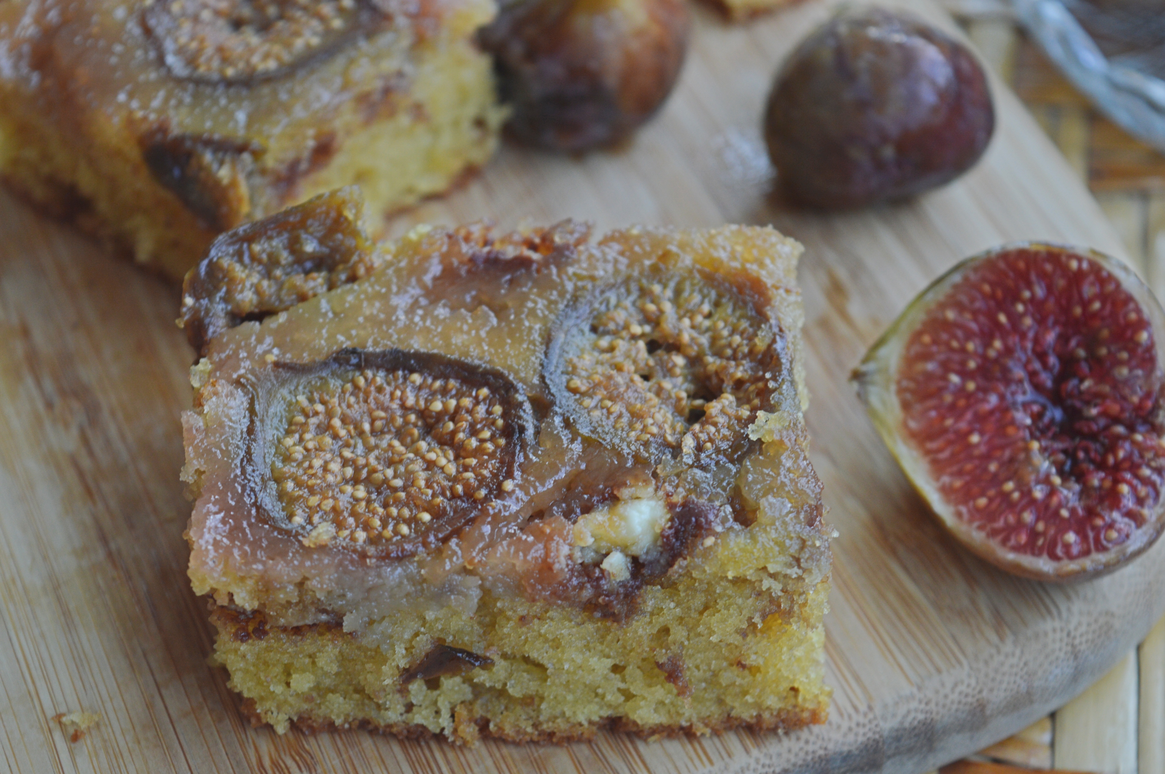 Fig & Chocolate Chip Traybake