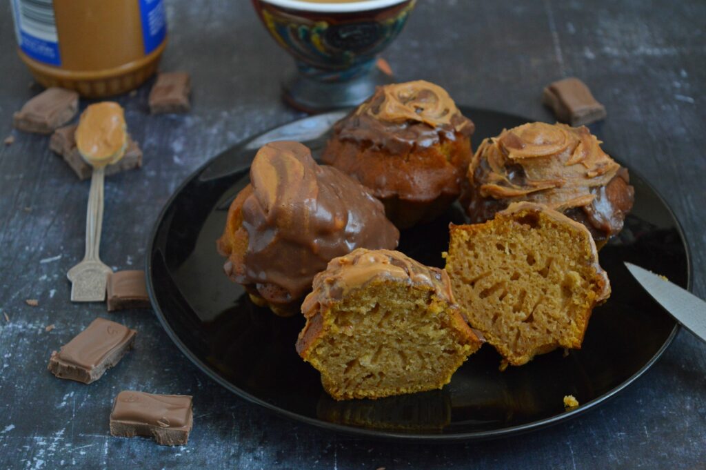 Peanut Butter & Chocolate Pumpkin Muffins