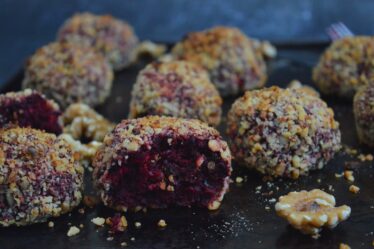 Baked Beetroot Goat Cheese Croquettes