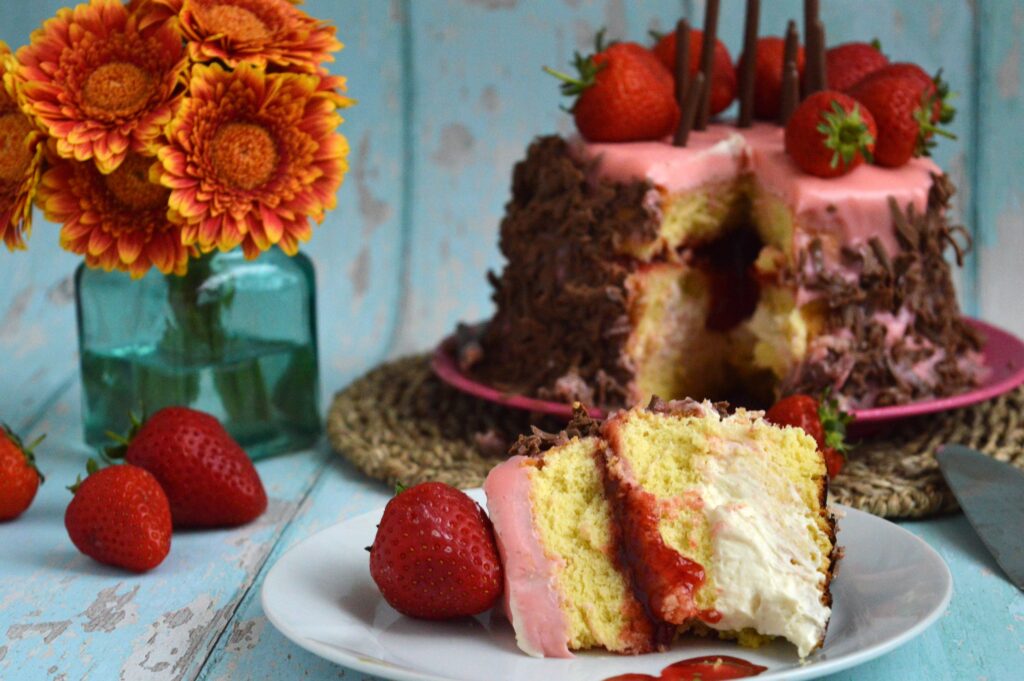 Strawberry White Chocolate Cake