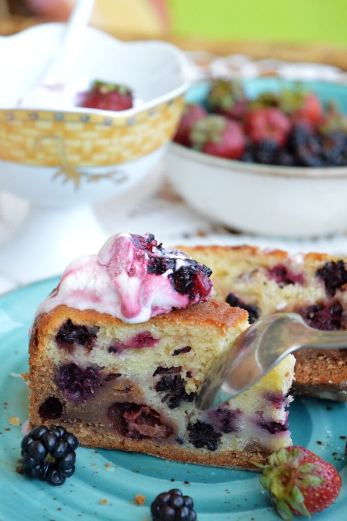 Blackberries & Wild Strawberries Pie
