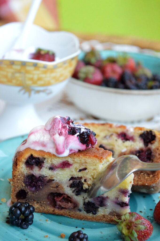 Blackberries & Wild Strawberries Pie