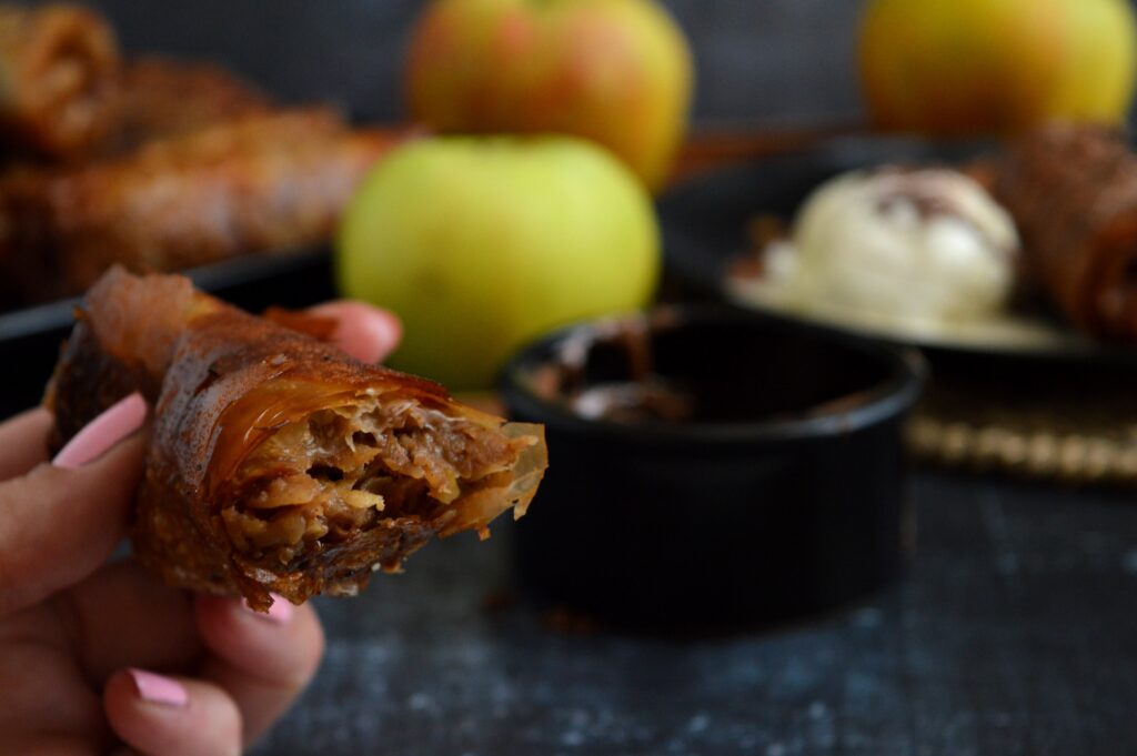 Crispy Apple Pie Parcels