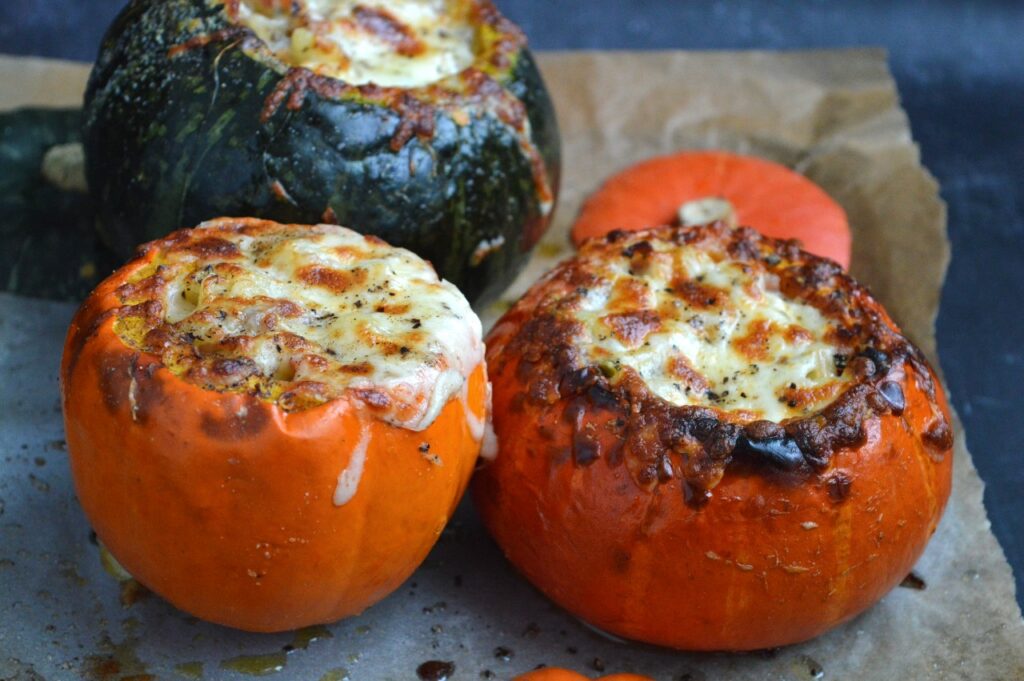 Macaroni Cheese Stuffed  Pumpkins