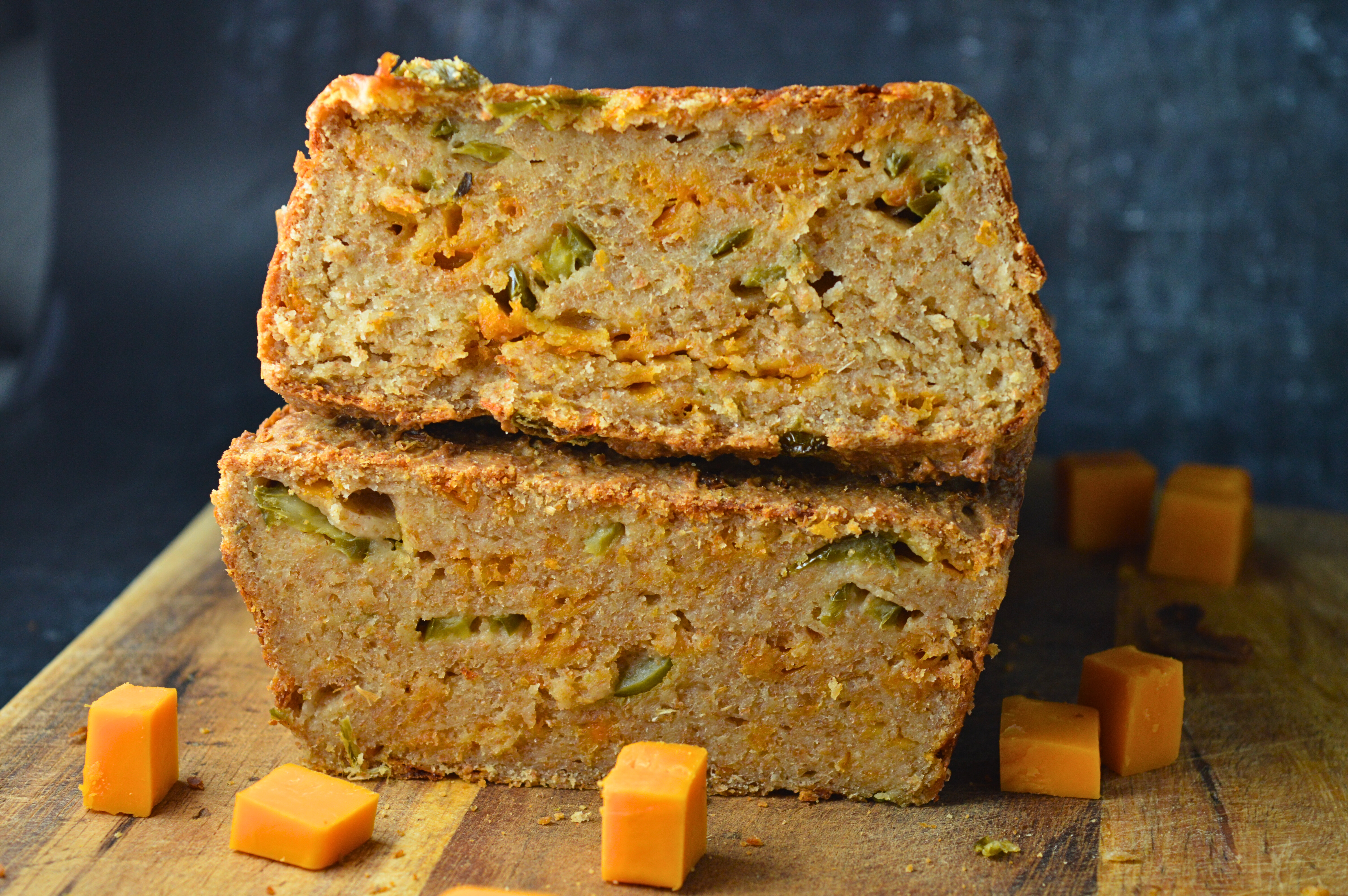 Jalapeñ Cheddar Spelt Bread