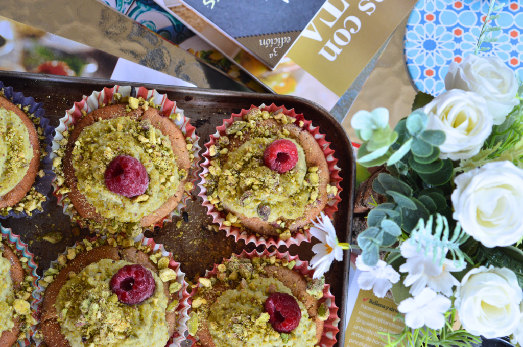 Raspberry Pistachio Cupcakes
