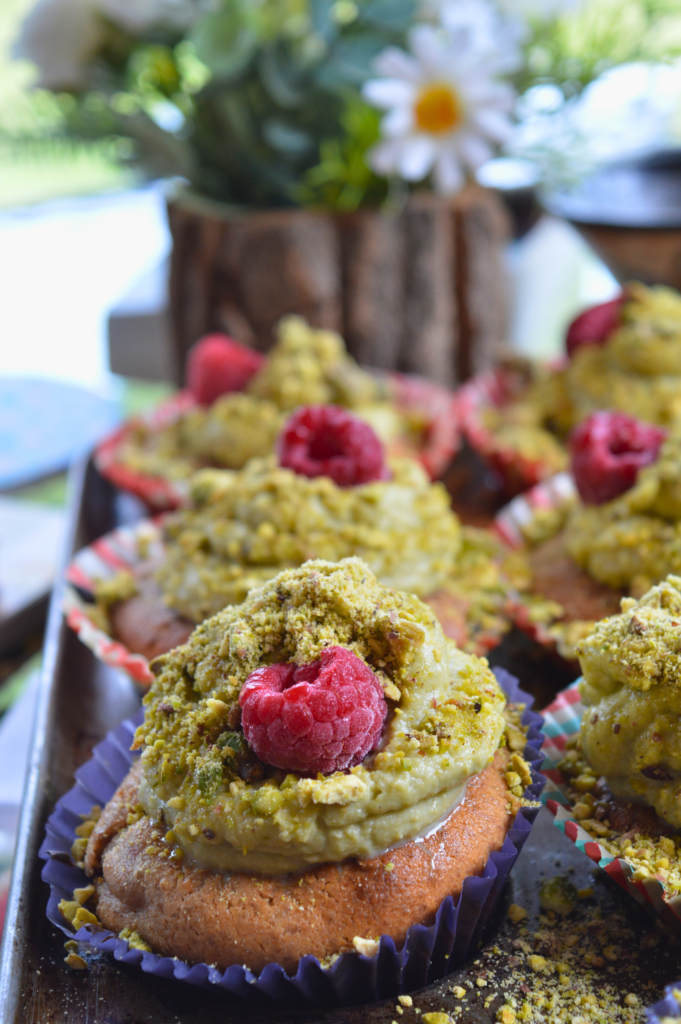 Raspberry Pistachio Cupcakes