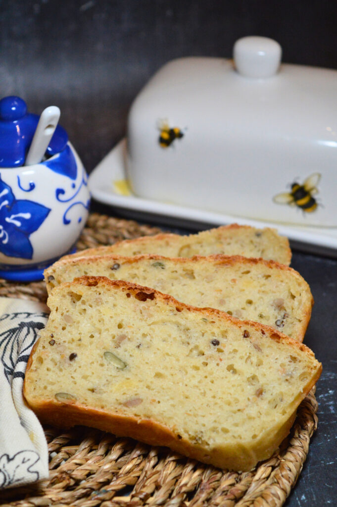 No-Knead Spelt Seeded Bread – Quick, Easy & Delicious Homemade Loaf